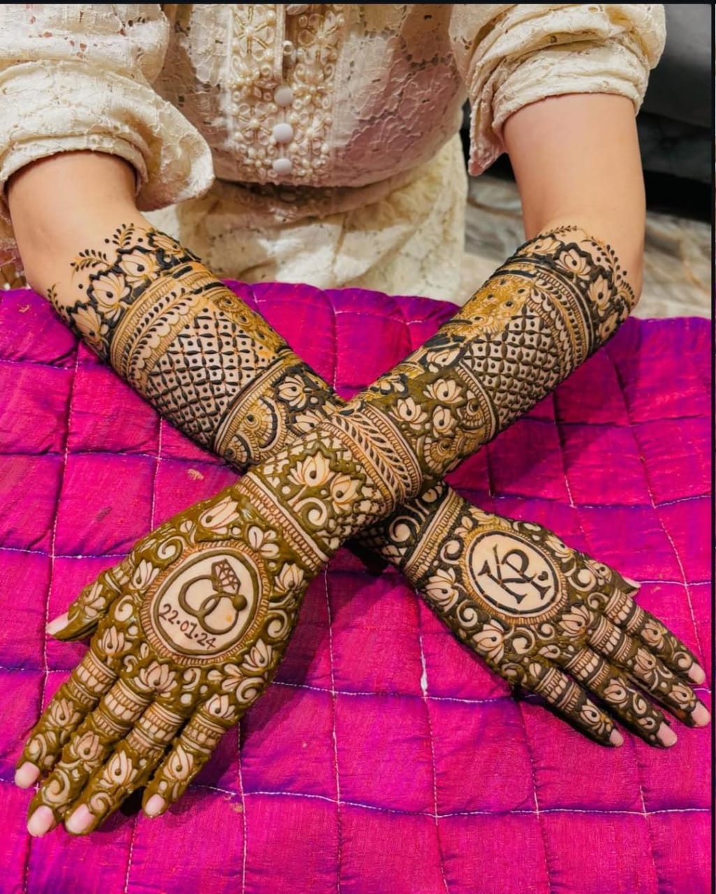 Modern bridal mehndi design with geometric patterns