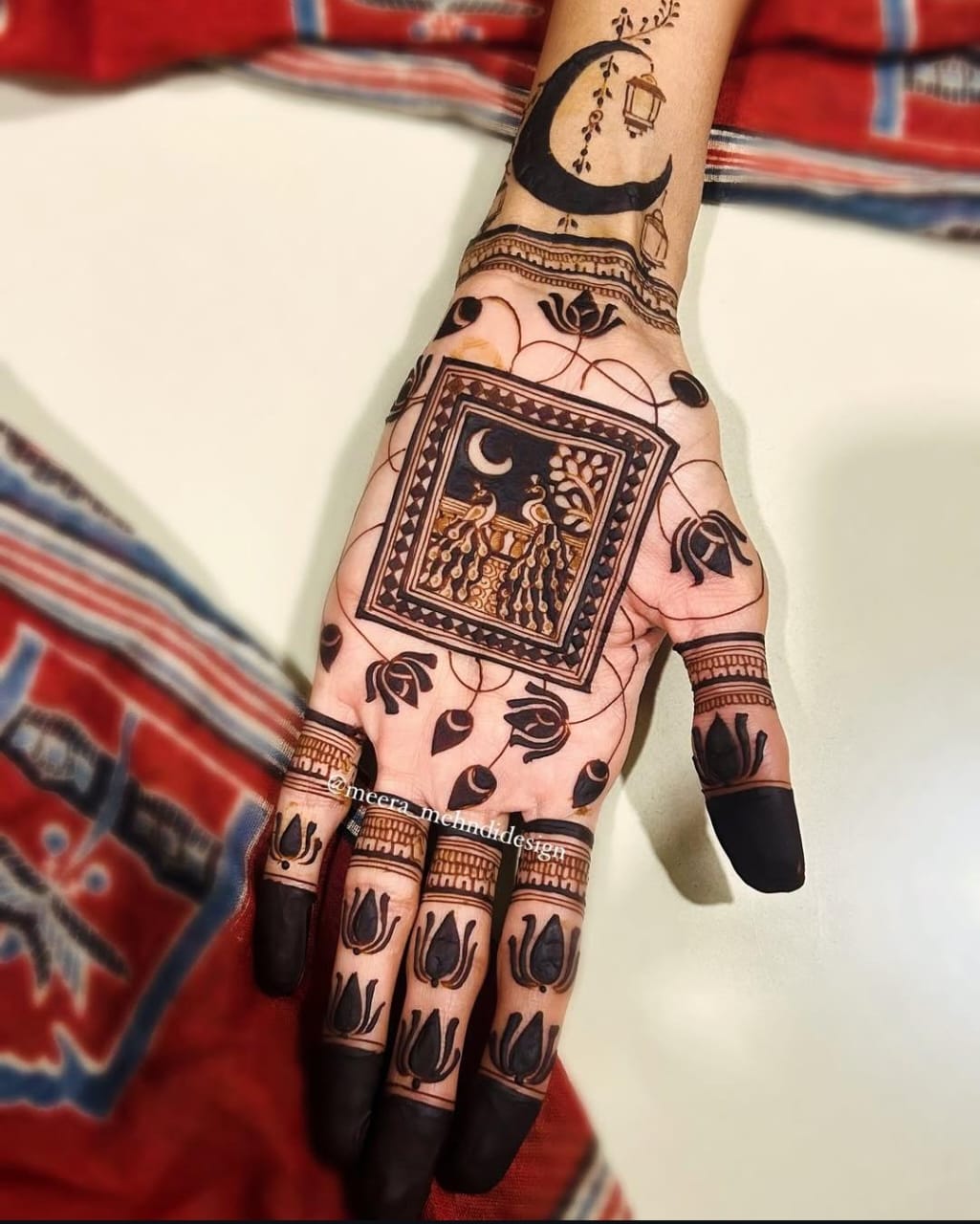 Rajasthani Mehndi design with peacock motifs